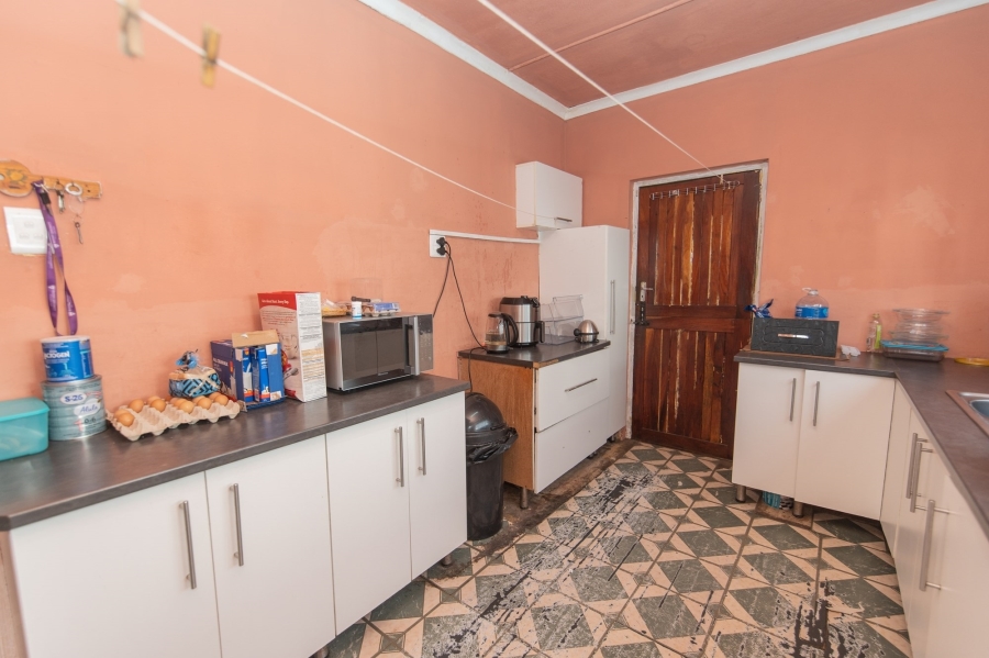 2 Bedroom Property for Sale in Korsten Eastern Cape